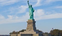 - IJsland & New York
